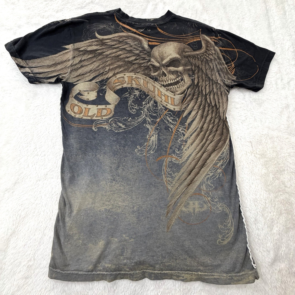 Uhl Studios Skull Wings T-Shirt Mens Large Regular Made in USA Y2K Studded